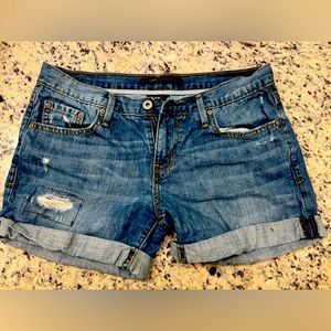 Levi Boyfriend Shorts